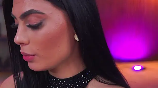 RavennaDArcy's cam snapshot