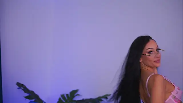 NinaSolenne's cam snapshot