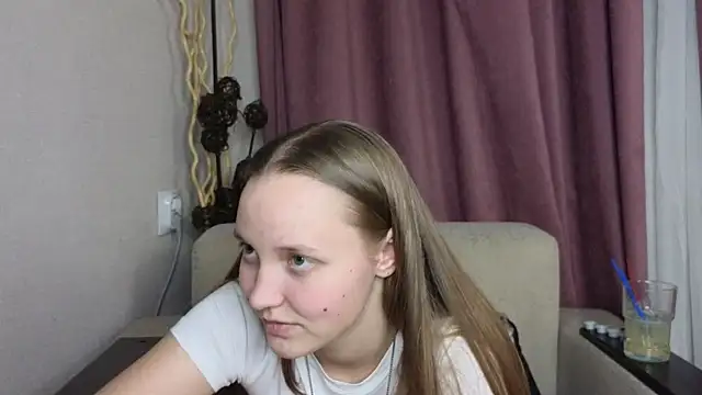 BibiStapler's cam snapshot