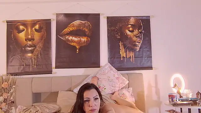 ReiyaRey's cam snapshot