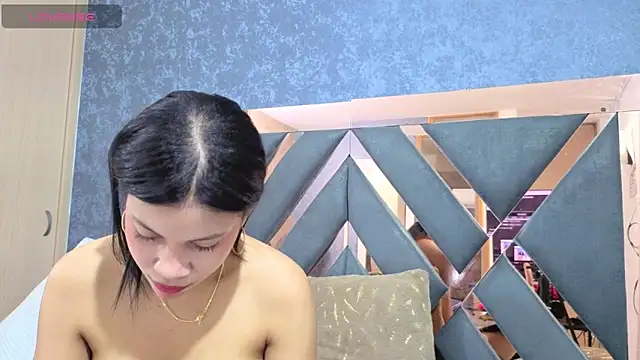 alicee_foox's cam snapshot