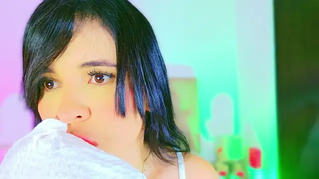 CharlootteEvans's cam snapshot