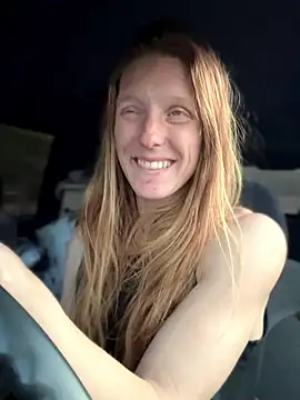 GoldenFlameGoddess's cam snapshot