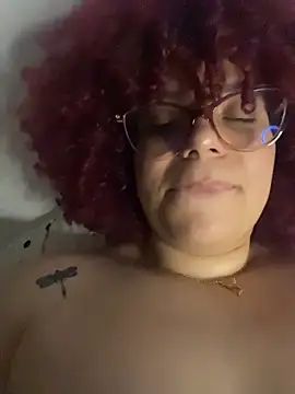 Leyah__'s cam snapshot