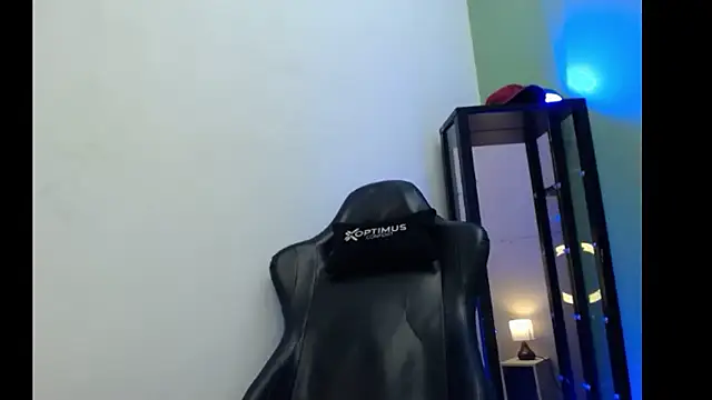 dilan_hott_'s cam snapshot