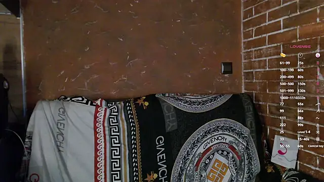 LisaBunnyy's cam snapshot