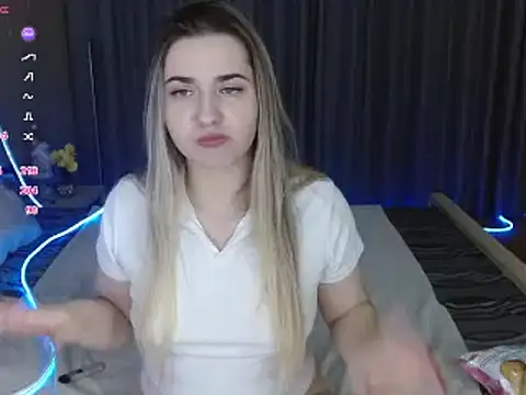 BellaaBlushh's cam snapshot