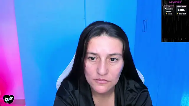 Saskyaa's cam snapshot