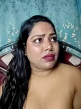 hornypriya696's cam snapshot