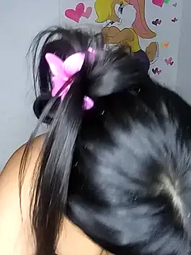 Emma_Sweet-'s cam snapshot