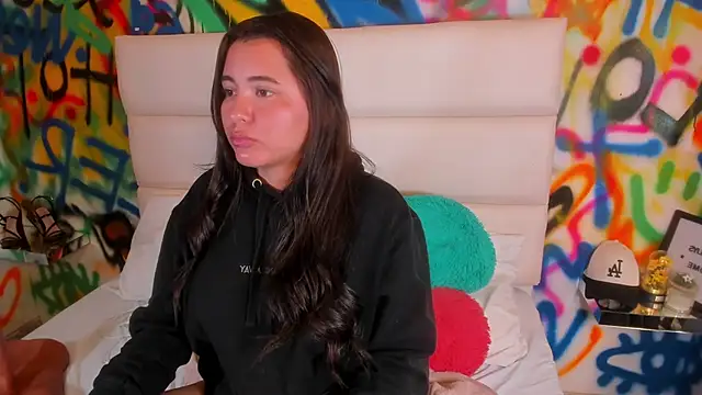 Liana_Bernocchi's cam snapshot