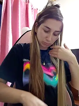 Iris_love18's cam snapshot