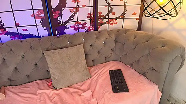 EllieBloom's cam snapshot