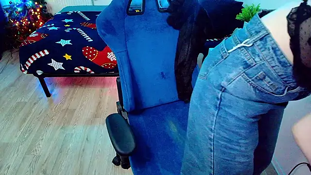 CranberryHot's cam snapshot