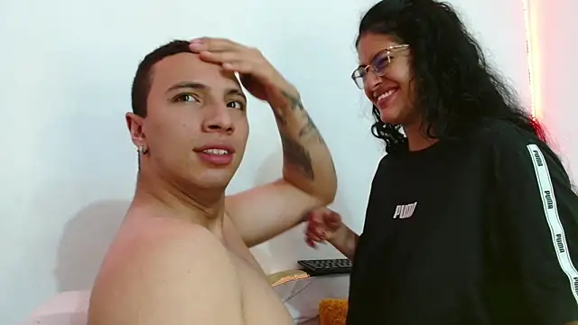 Luna_Noire1's cam snapshot