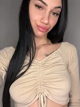 ilariea_girl live sex cam