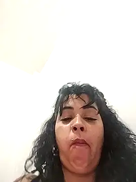 hanni2025's cam snapshot