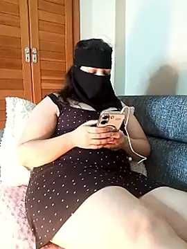 LONA-_-'s cam snapshot