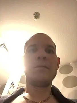 Spielzeugtwink's cam snapshot