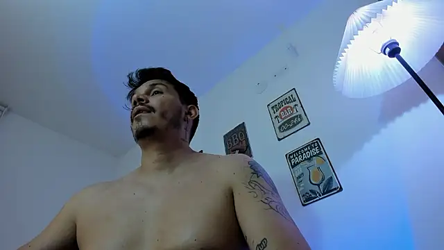 alejandro_stark live sex cam