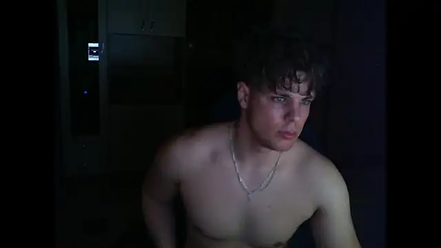 GymGuy0505 live sex cam