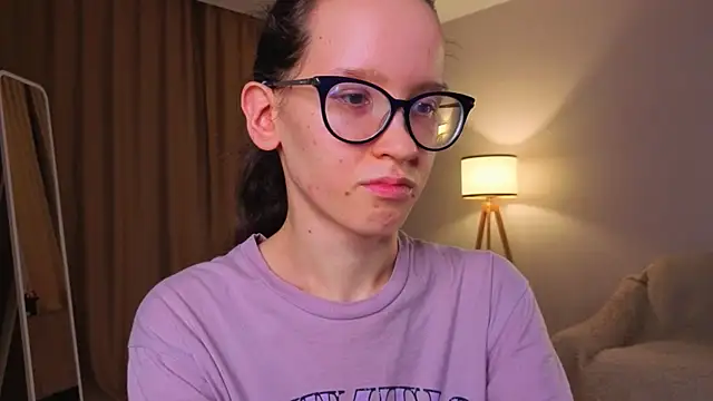 BettyBrowni live sex cam