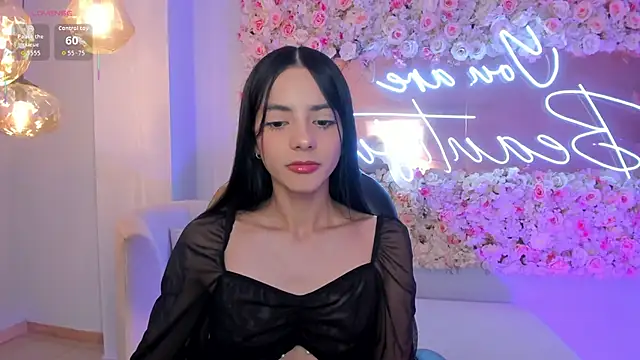 HannahJamesX's cam snapshot