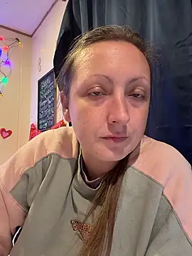 TheFishWife's cam snapshot