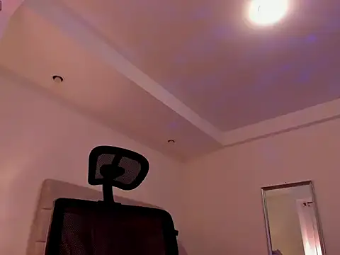 CHIRS_MORGANS live sex cam