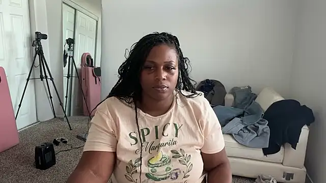 queendommi's cam snapshot