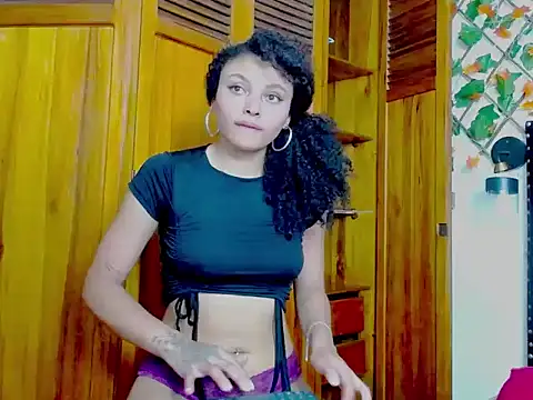 vsamanthaper1's cam snapshot