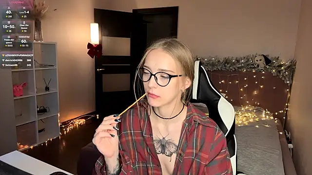 EvaPeace's cam snapshot