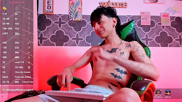 Skinny_batman live sex cam