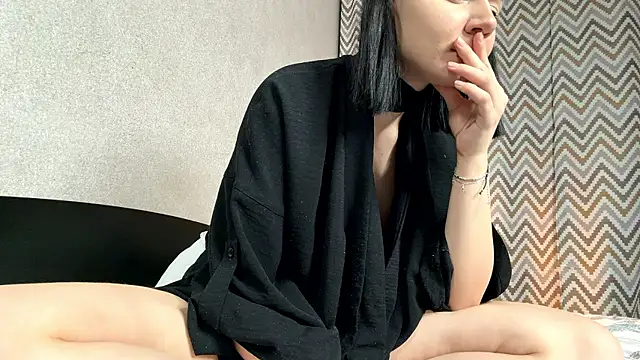 pinkfondnes's cam snapshot