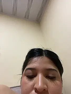 Vliacoooper2's cam snapshot