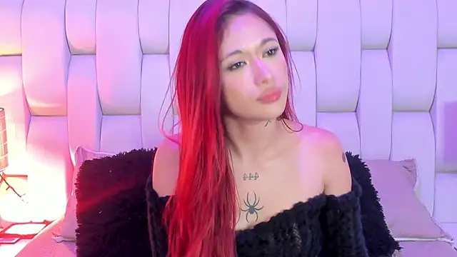 SkinnyFoxy's cam snapshot