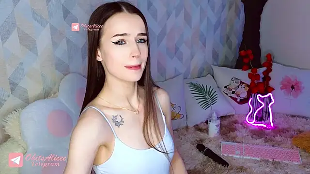 _OhitsMe's cam snapshot