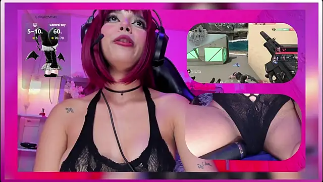 SweetieCloe_ live sex cam