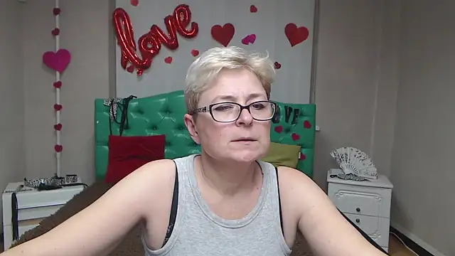 EmiliaGree's cam snapshot