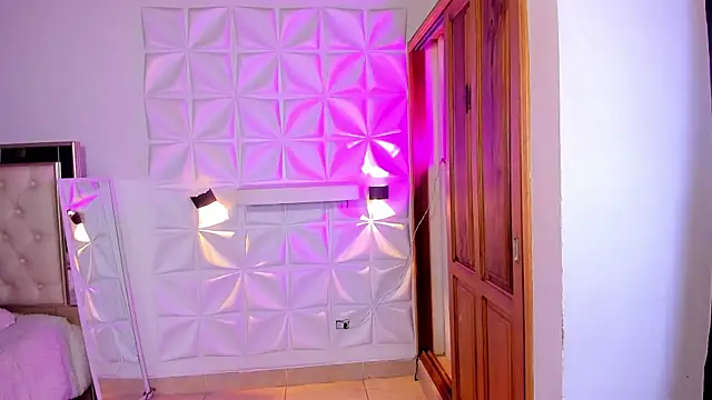 Wyatt_Rose live sex cam