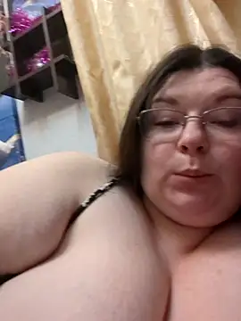 BrookeStreams's cam snapshot