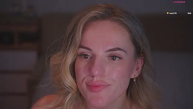 Vanille_Mystery live sex cam