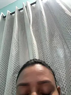 heenashai's cam snapshot