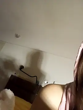 Gunessolen01 live sex cam