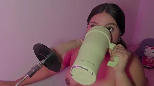 Lily_hot25's cam snapshot