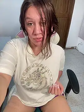 emma_hot2006's cam snapshot