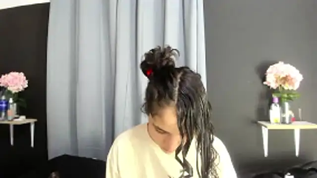 TeensNews18's cam snapshot