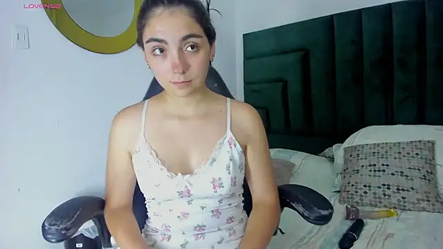 GiaCapriani's cam snapshot