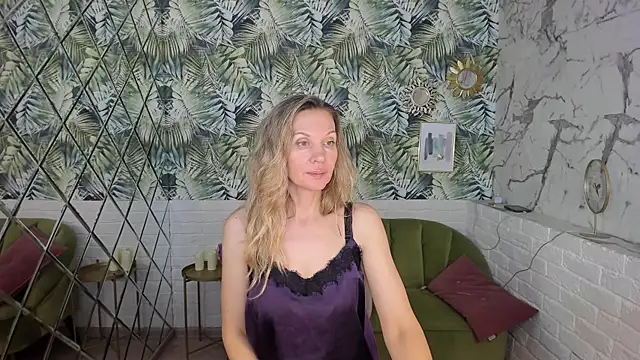 NancyGrace live sex cam