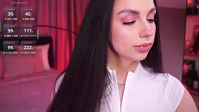 LunaNight live sex cam